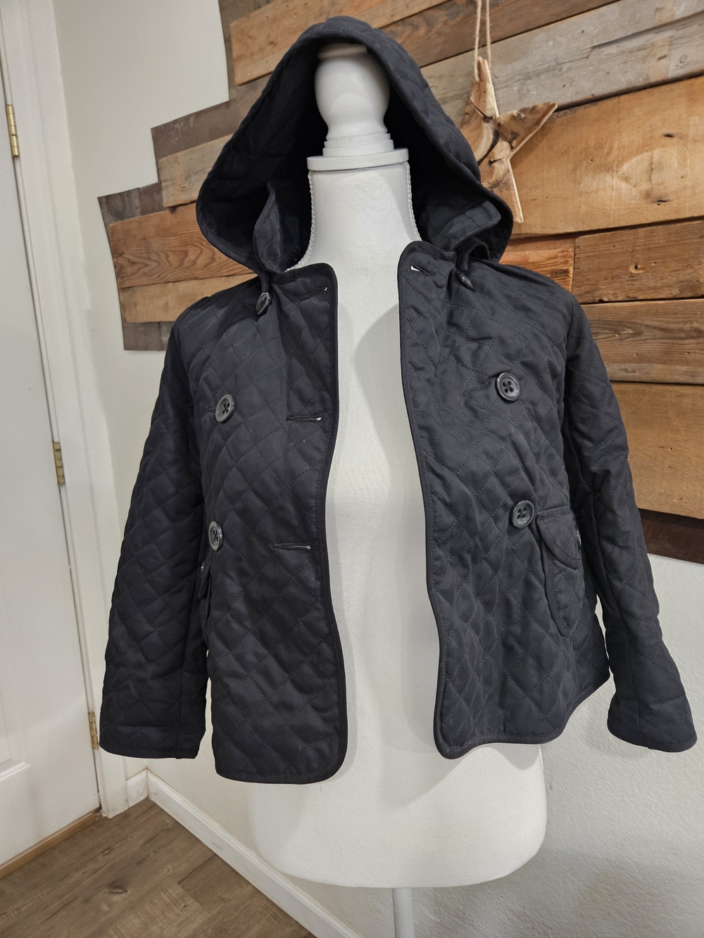 Girls GAP Black Quilted Hooded Puffer Jacket S8ze 8 Bin 23.